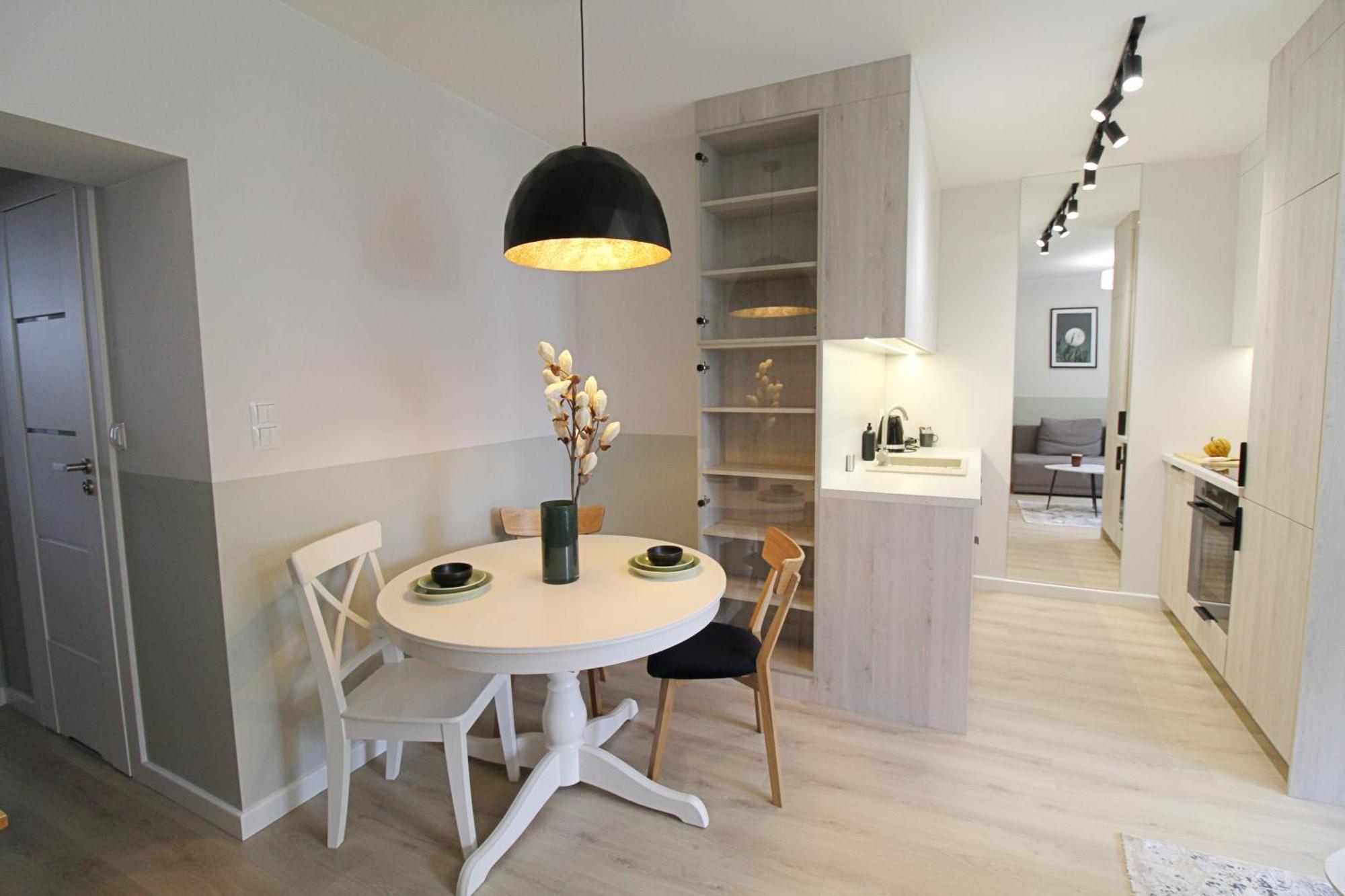 Apartmán Nowolipie 31 - Bezplatny Parking - Free Parking - Better *